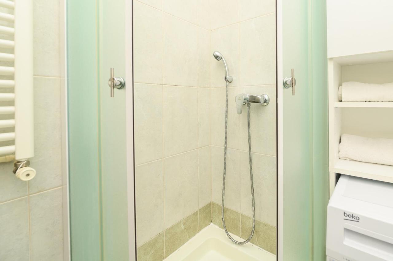 Apartmani Loreta Mali Lošinj Εξωτερικό φωτογραφία