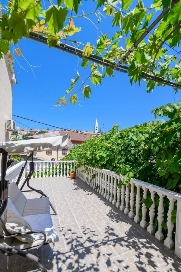 Apartmani Loreta Mali Lošinj Εξωτερικό φωτογραφία