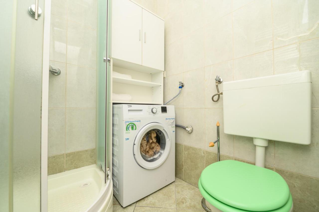 Apartmani Loreta Mali Lošinj Εξωτερικό φωτογραφία