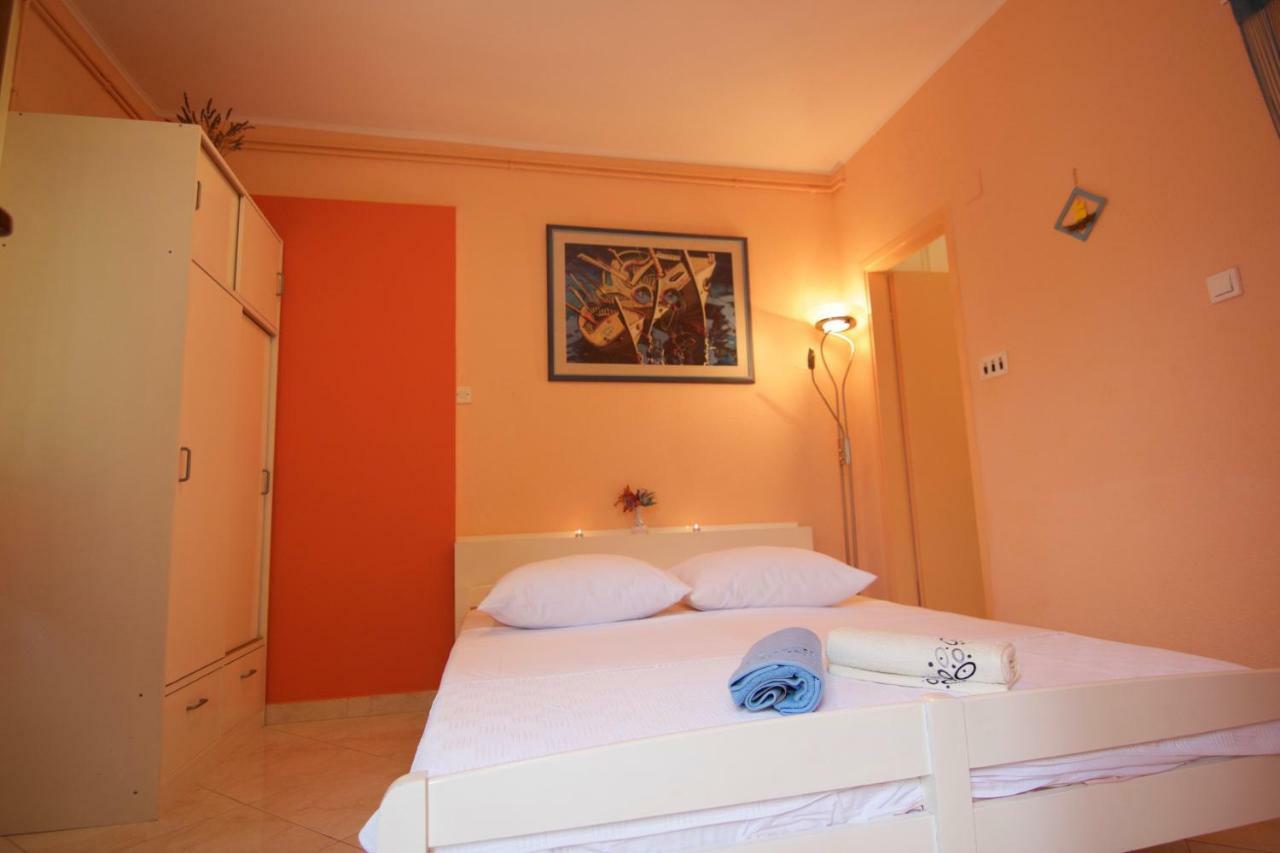 Apartmani Loreta Mali Lošinj Εξωτερικό φωτογραφία